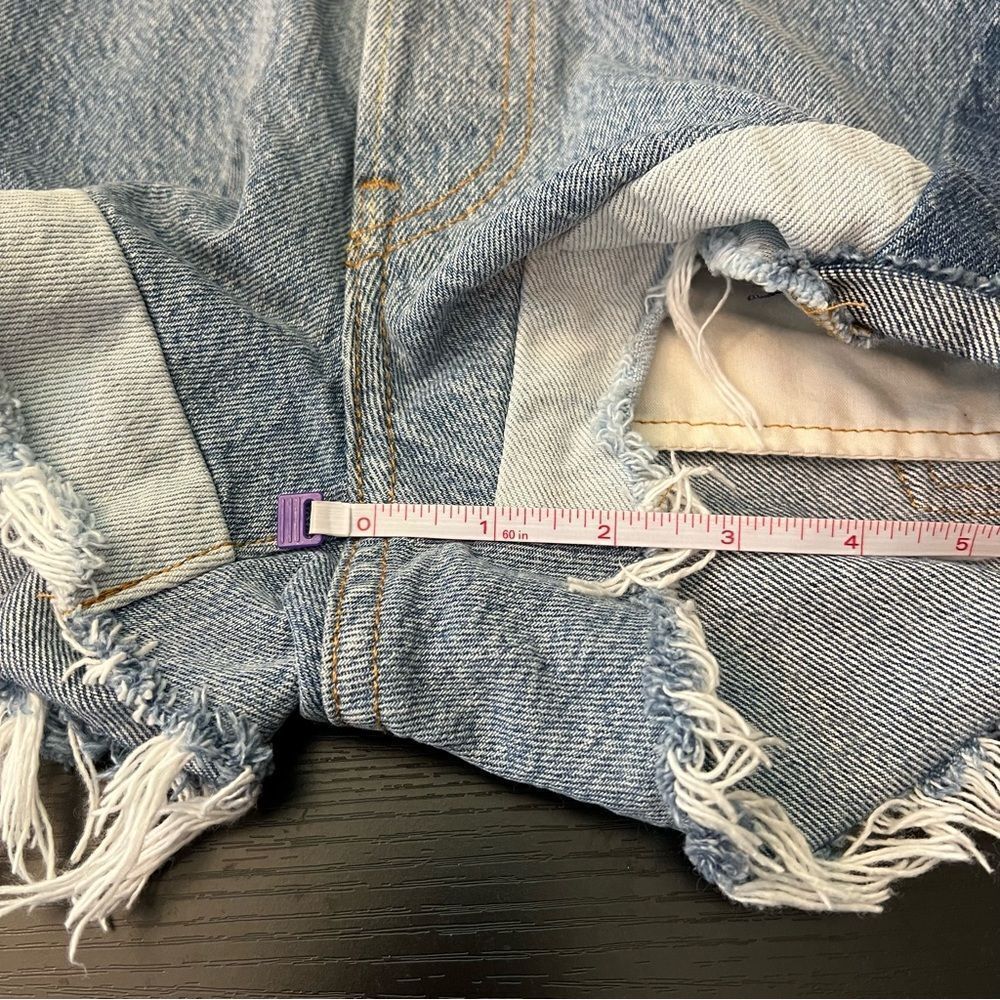 ✨ Levi’s Patchwork 501 Altered‎ Denim Shorts Button Fly 27 - Picture 12 of 12